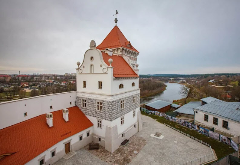 Old Castle, Belarus